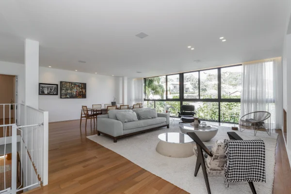 Casa totalmente reformada com vista privilegiada