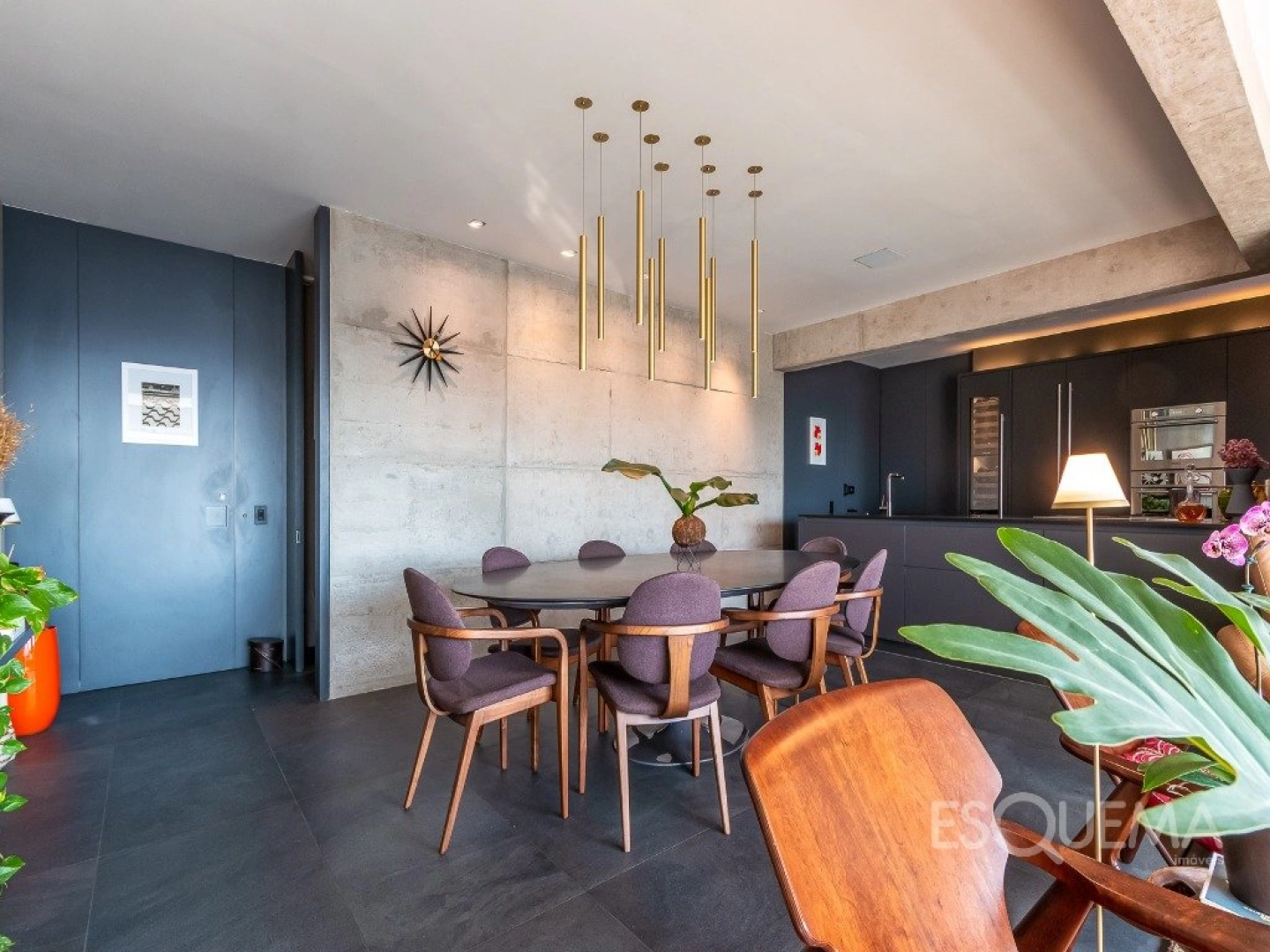 Apartamento mobiliado com design autoral e vista elevada em Pinheiros - Imagem 2