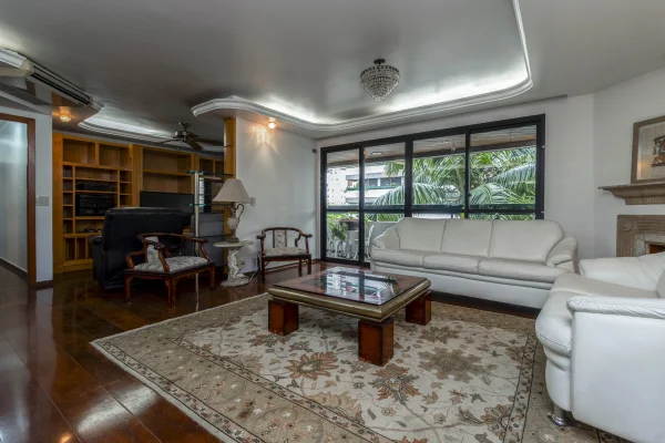 Apartamento em condomínio com lazer em bairro privilegiado