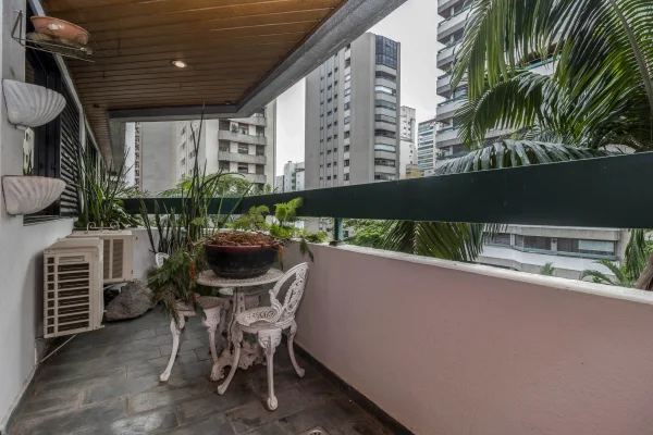 Apartamento em condomínio com lazer em bairro privilegiado