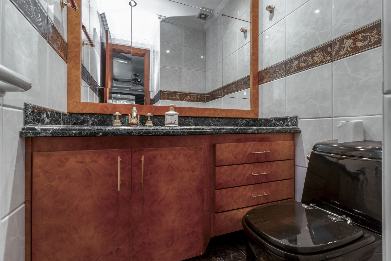 Apartamento em condomínio com lazer em bairro privilegiado - Imagem 8