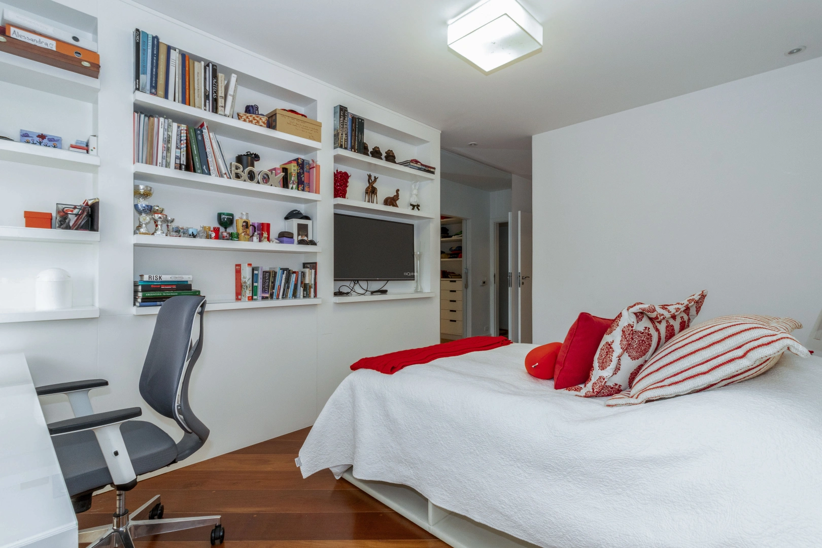 Apartamento arejado e bem iluminado, com vista privilegiada - Imagem 9