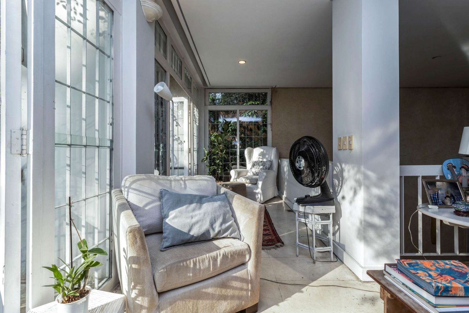 Casa arborizada em excelente rua do bairro - Imagem 15
