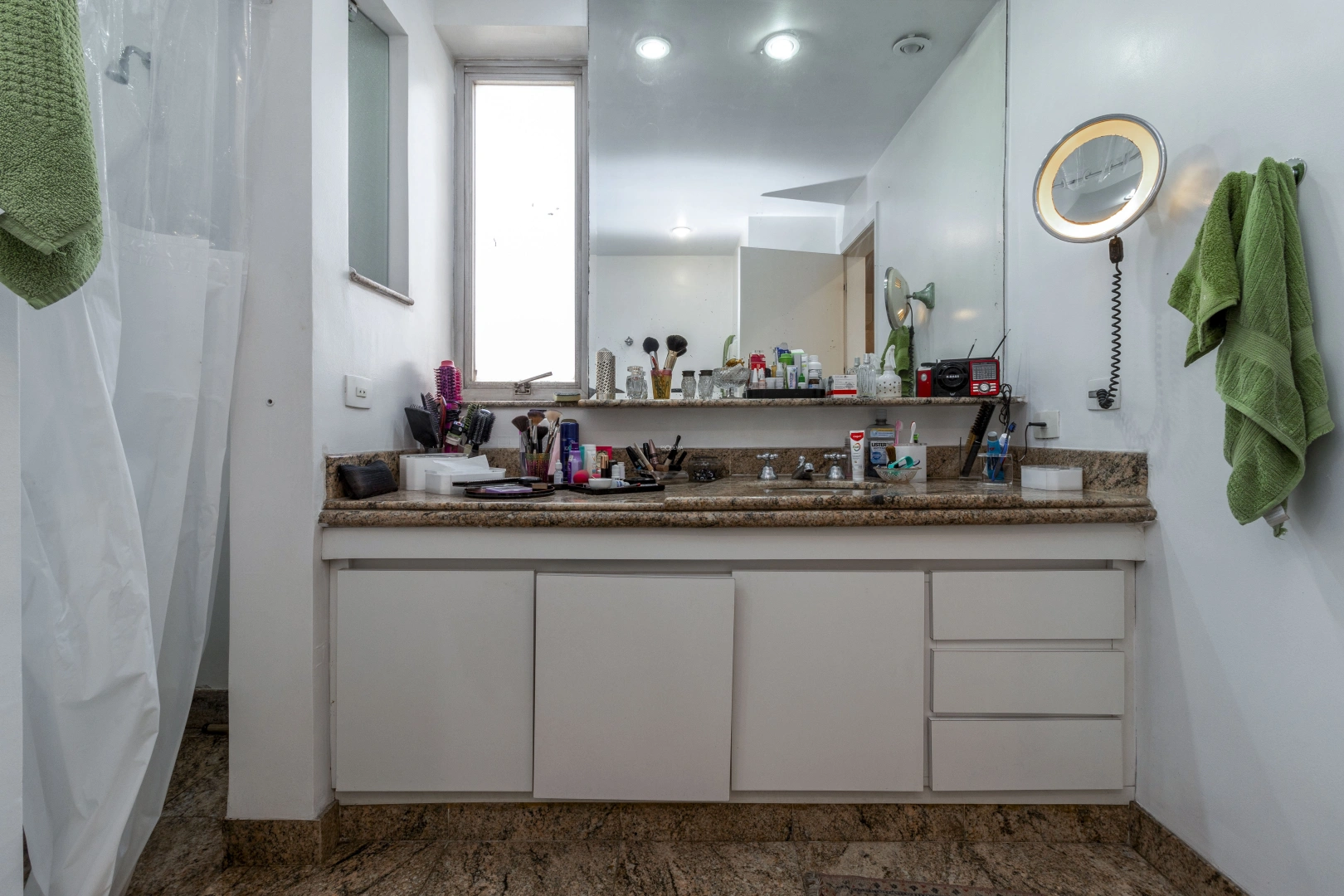 Apartamento com boa planta e living espaçoso - Imagem 11