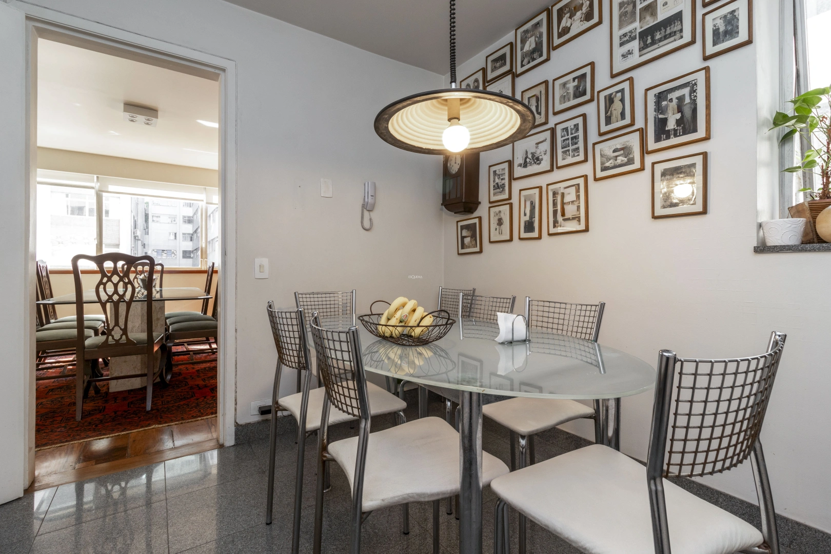 Apartamento com boa planta e living espaçoso - Imagem 12