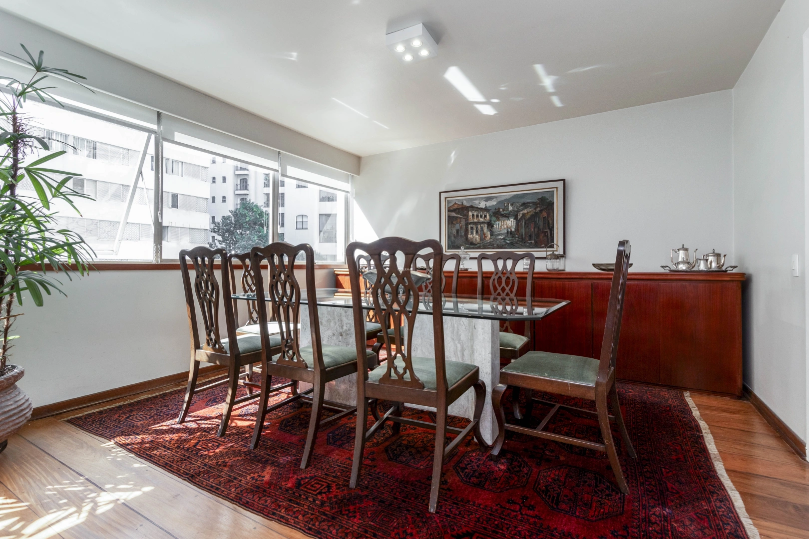 Apartamento com boa planta e living espaçoso - Imagem 4