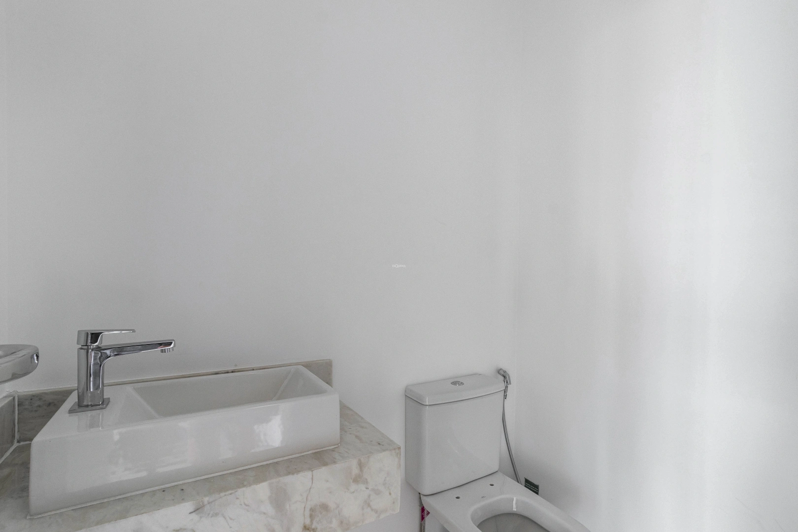 Apartamento novo com vista privilegiada - Imagem 13