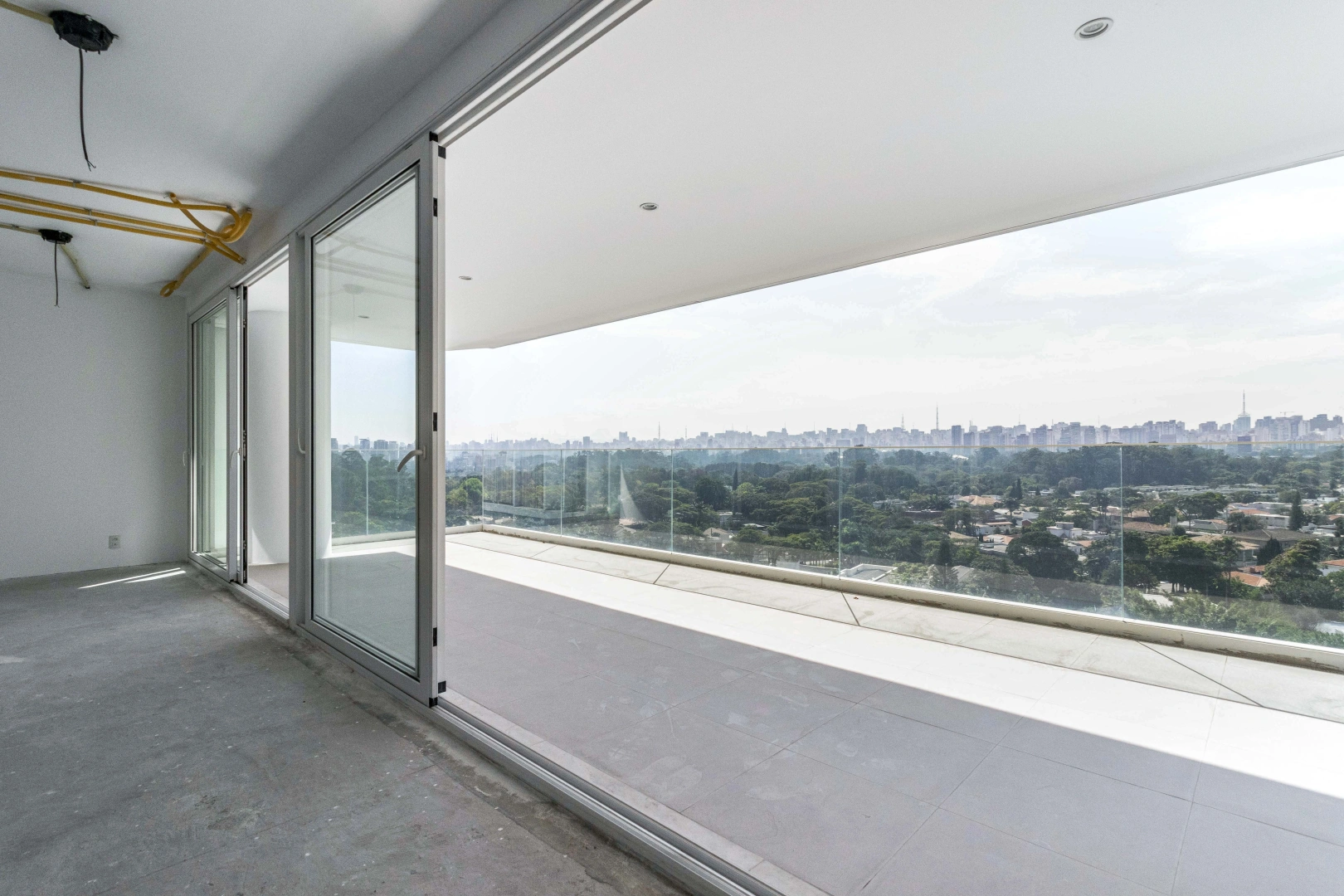 Apartamento novo com vista privilegiada - Imagem 5