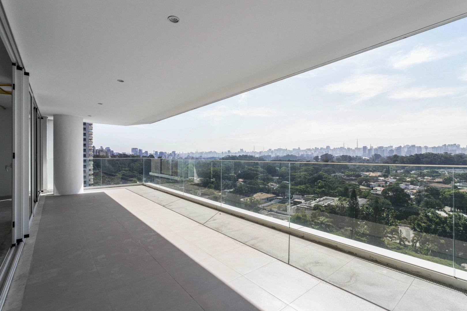 Apartamento novo com vista privilegiada - Imagem 6
