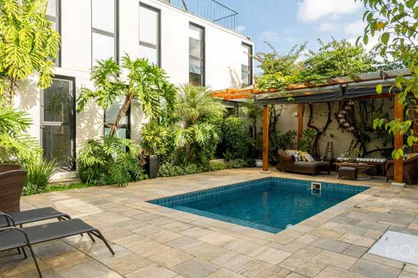 Casa bem localizada no Jardim Paulista
