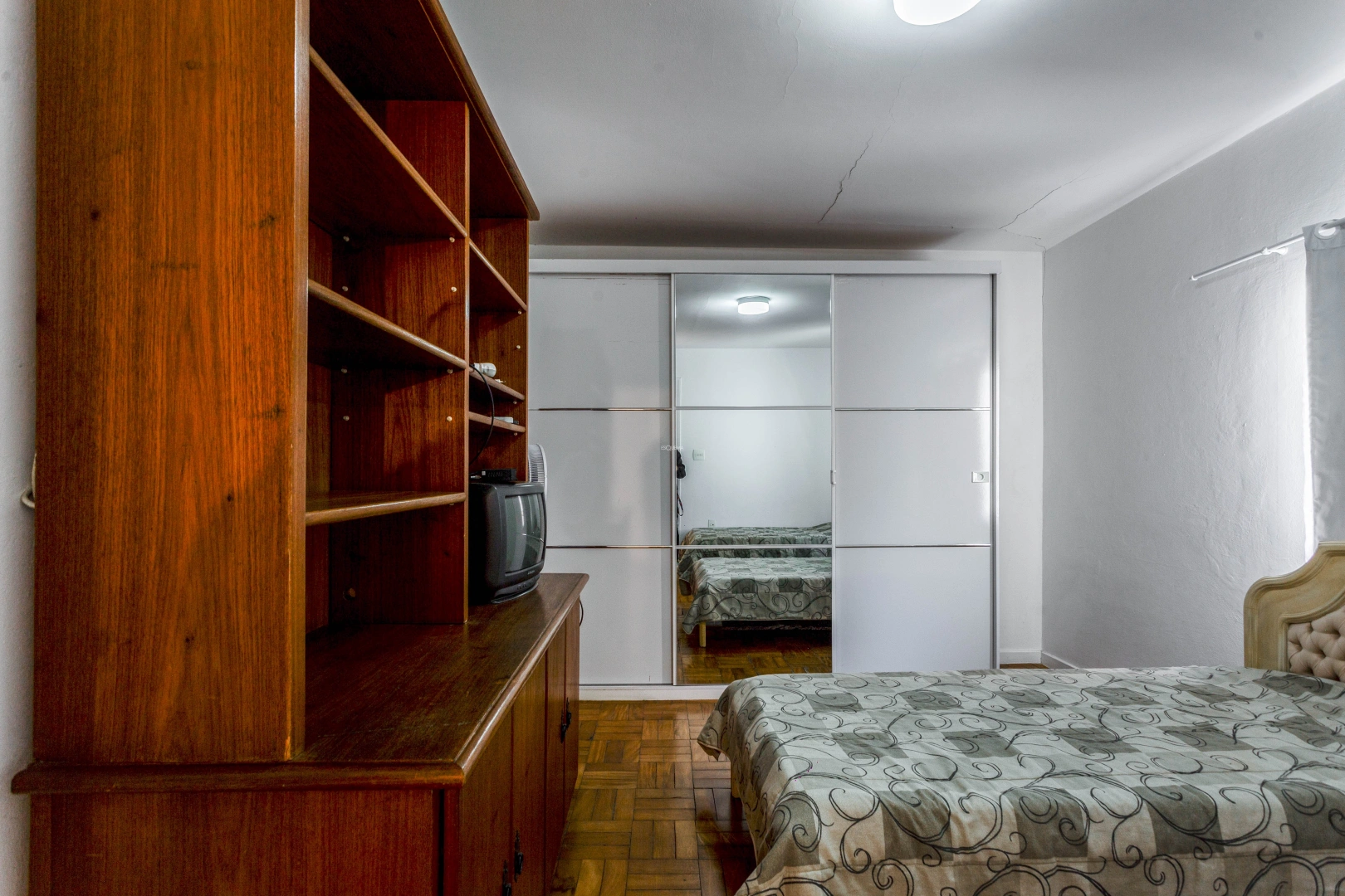 Casa em localização privilegiada do bairro - Imagem 11