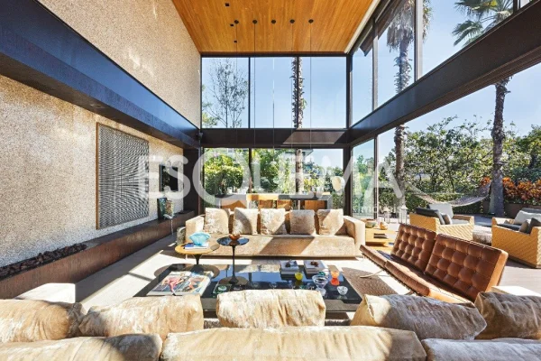 Casa com assinatura de Fernanda Marques na Cidade Jardim