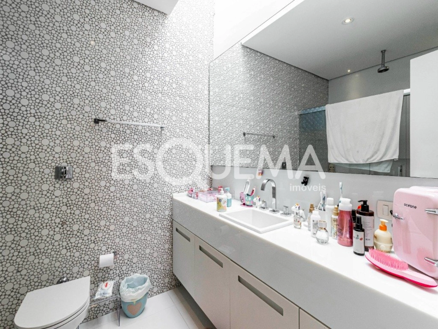 Casa nova com projeto exclusivo de Consuelo Jorge - Imagem 10