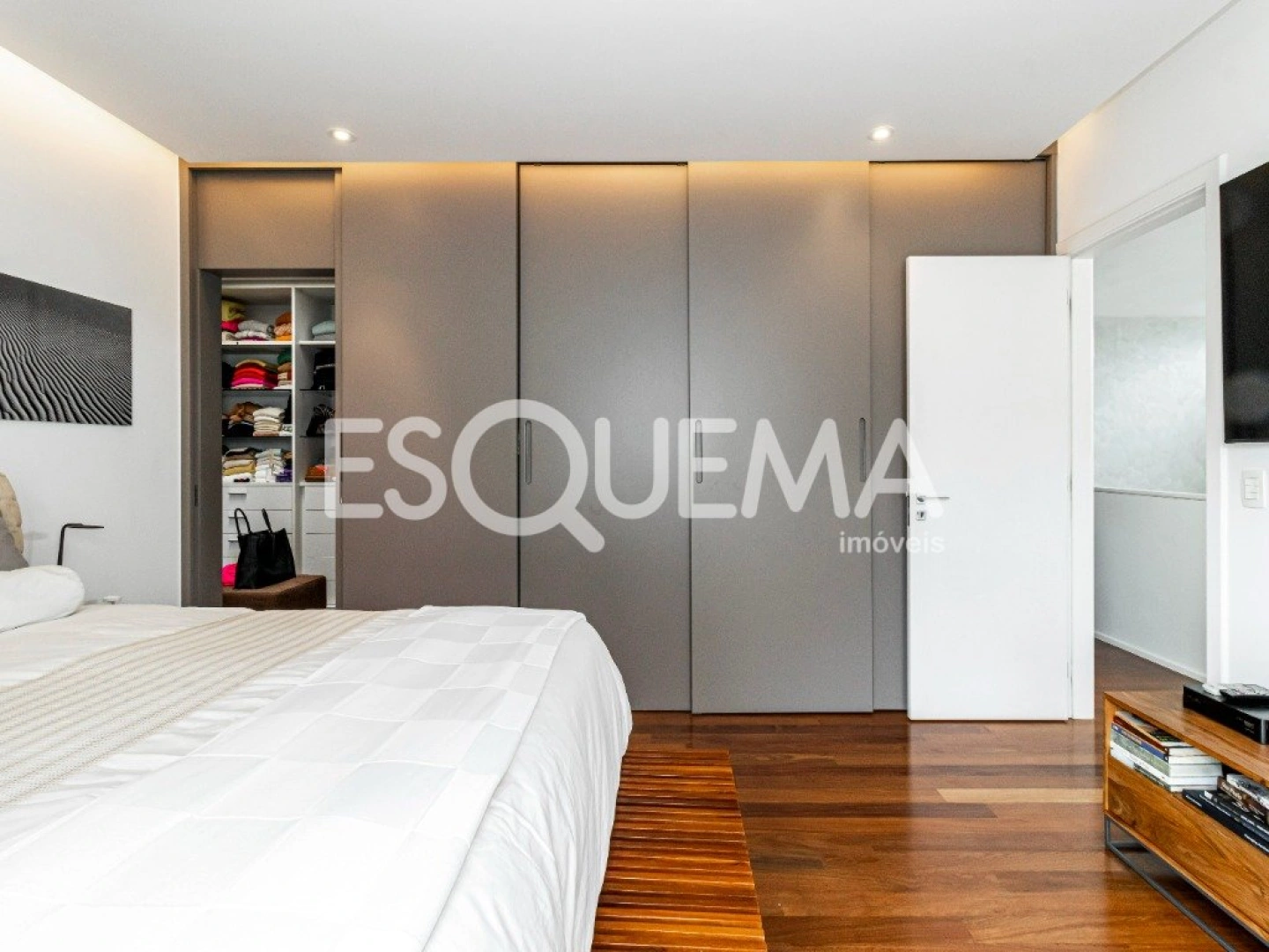 Casa nova com projeto exclusivo de Consuelo Jorge - Imagem 12