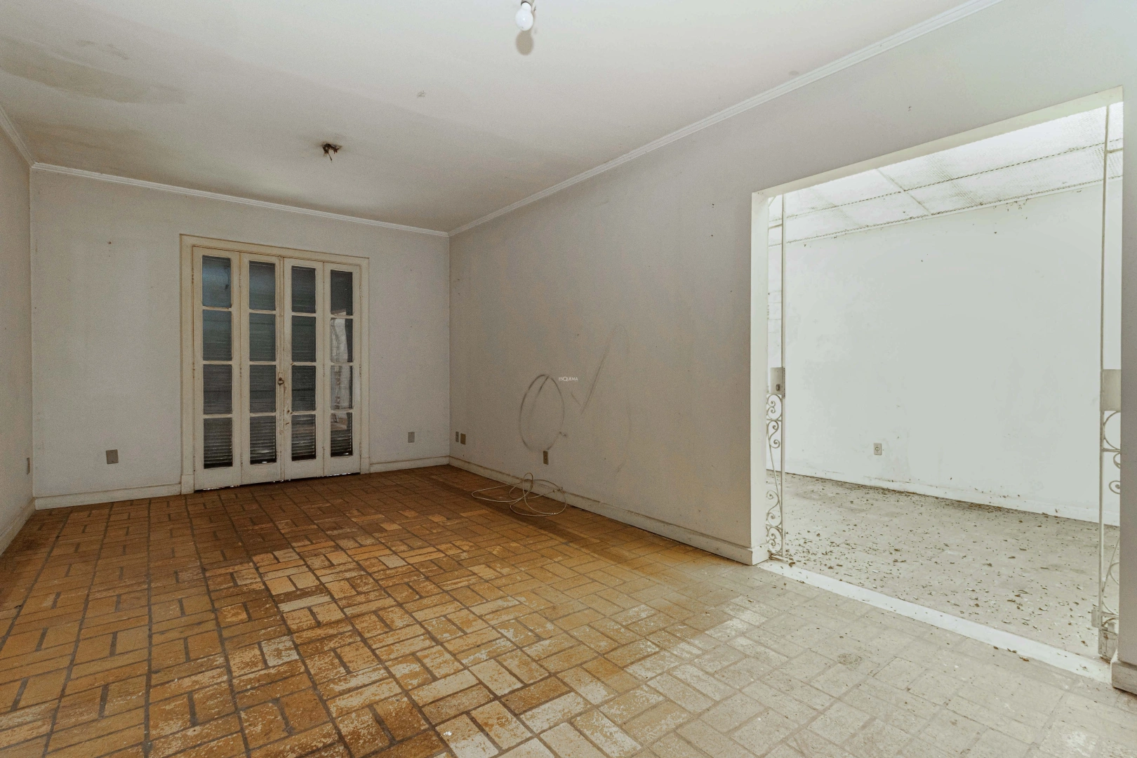 Casa para reforma total próxima ao Clube Harmonia - Imagem 7