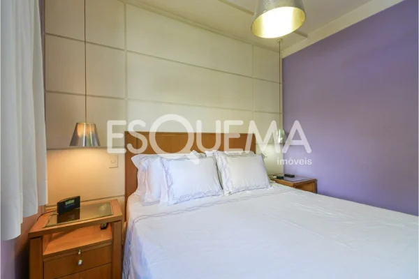 Apartamento reformado e bem localizado