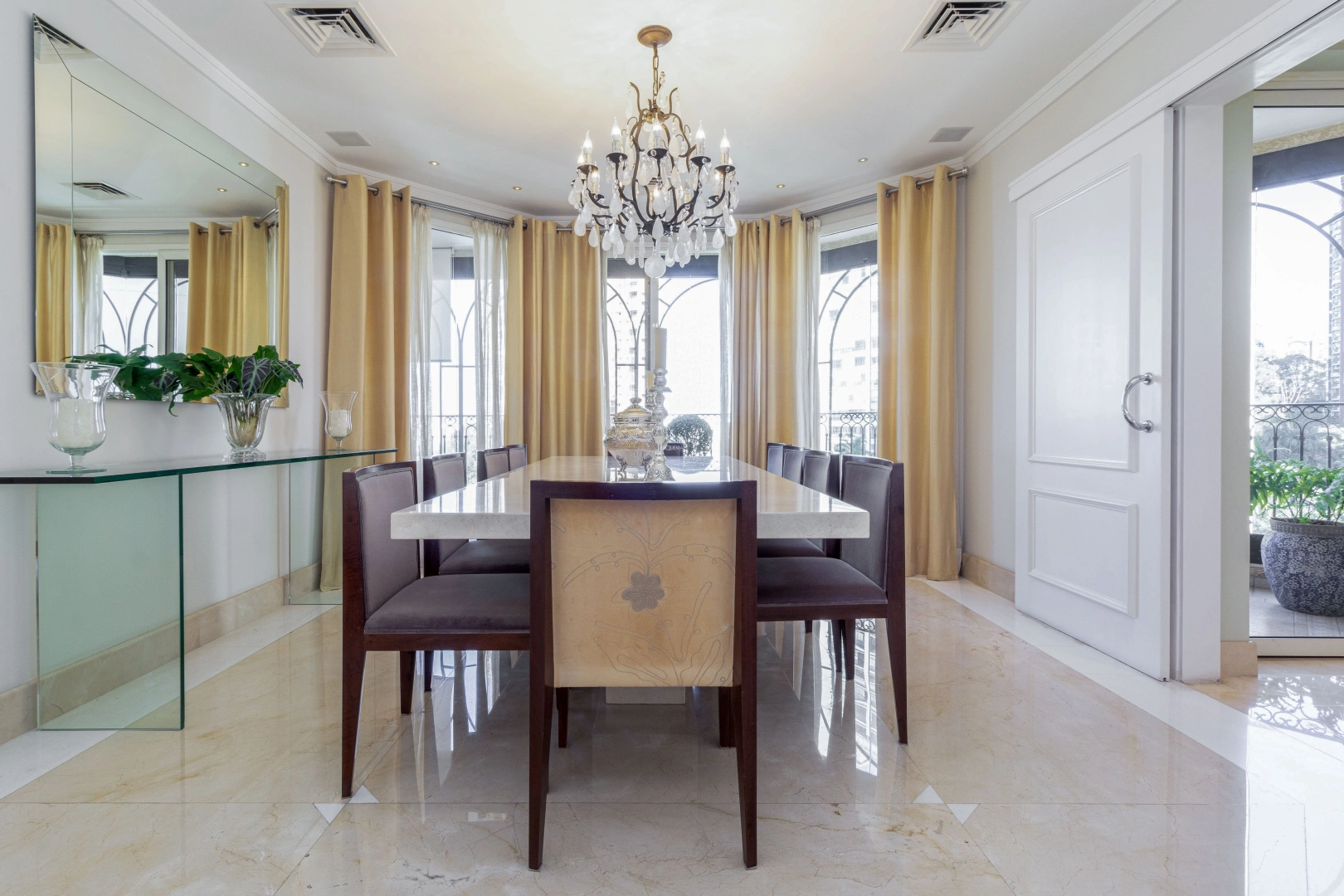 Apartamento em edifício Lindenberg - Imagem 12
