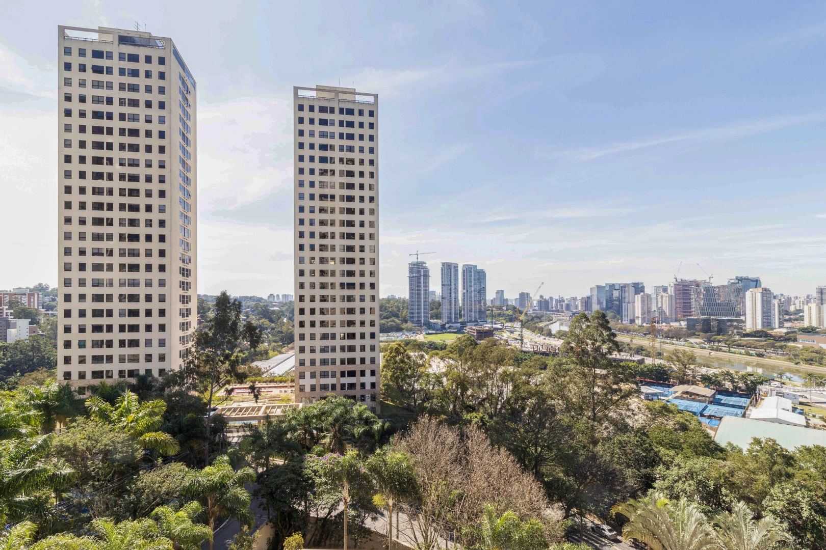 Apartamento em edifício Lindenberg - Imagem 5
