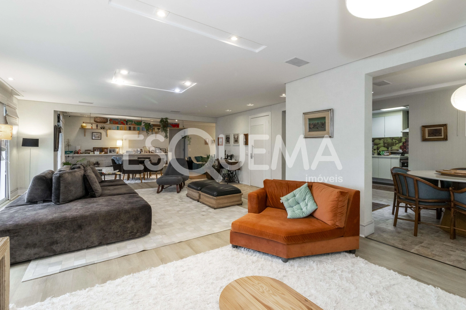 Apartamento reformado em condomínio privilegiado - Imagem 7