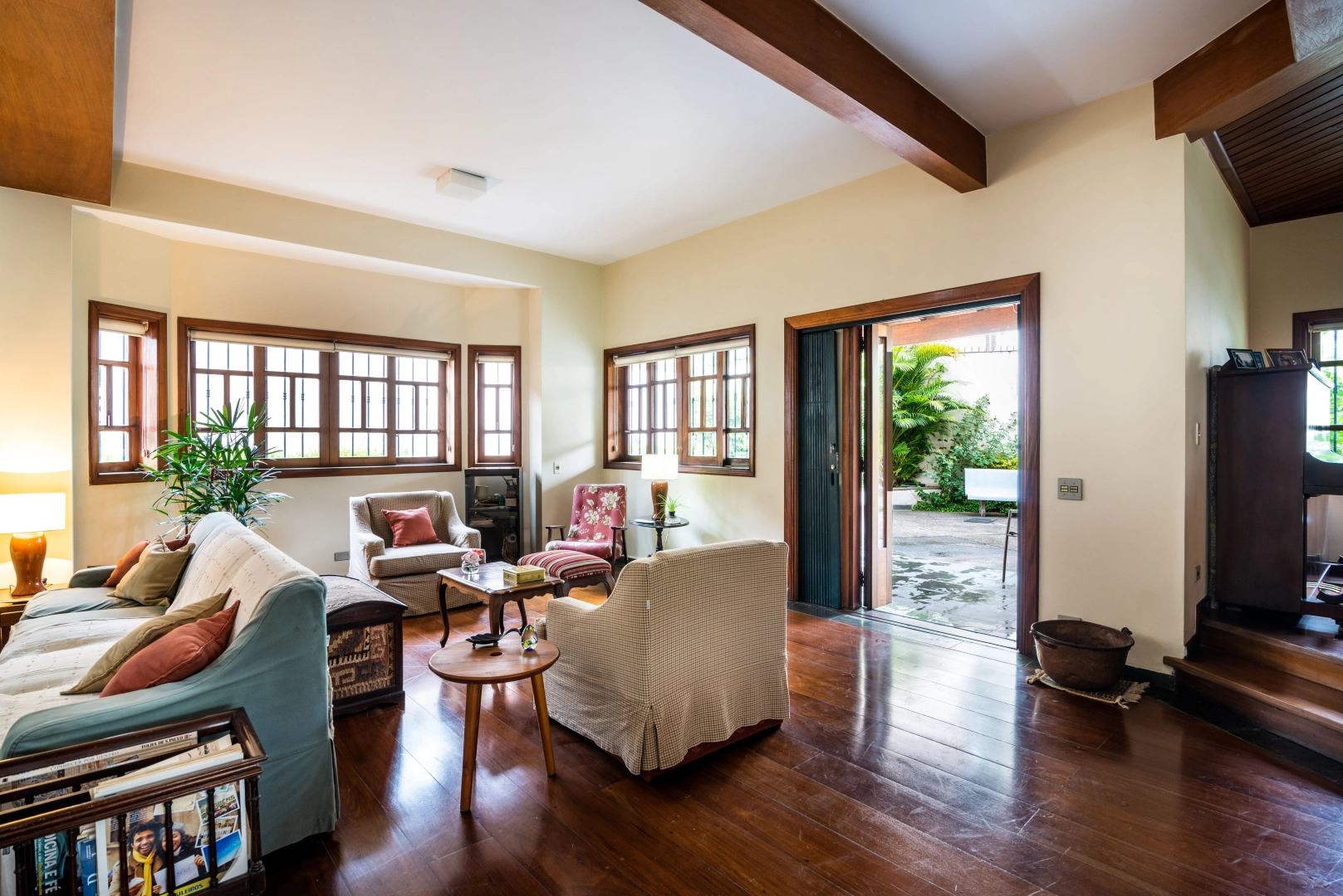 Casa com potencial para reforma - Imagem 5