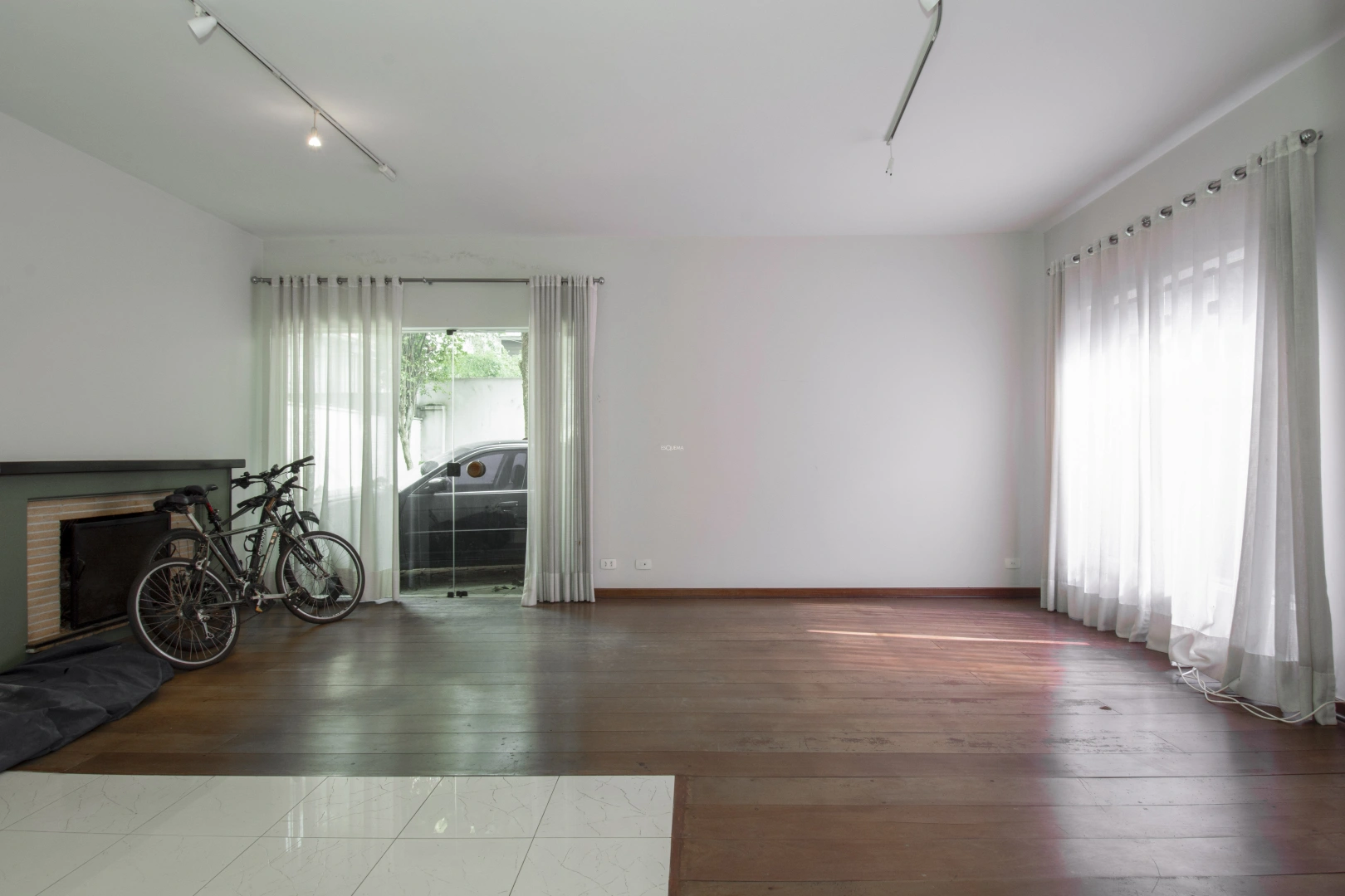 Casa para reforma em região privilegiada - Imagem 1