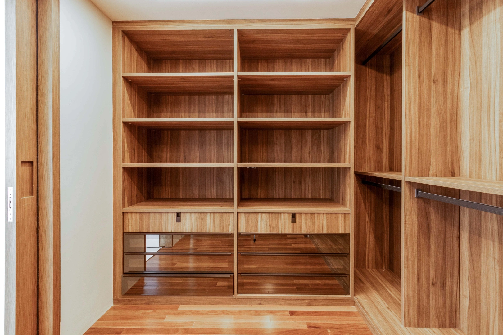 Apartamento amplo e pronto para morar - Imagem 10
