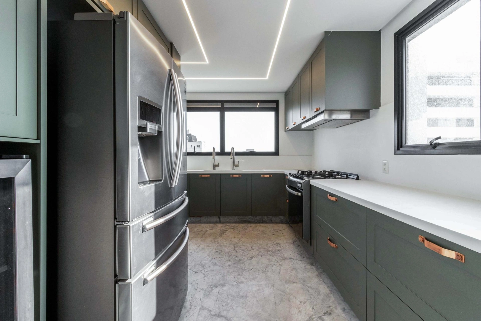 Apartamento amplo e pronto para morar - Imagem 12