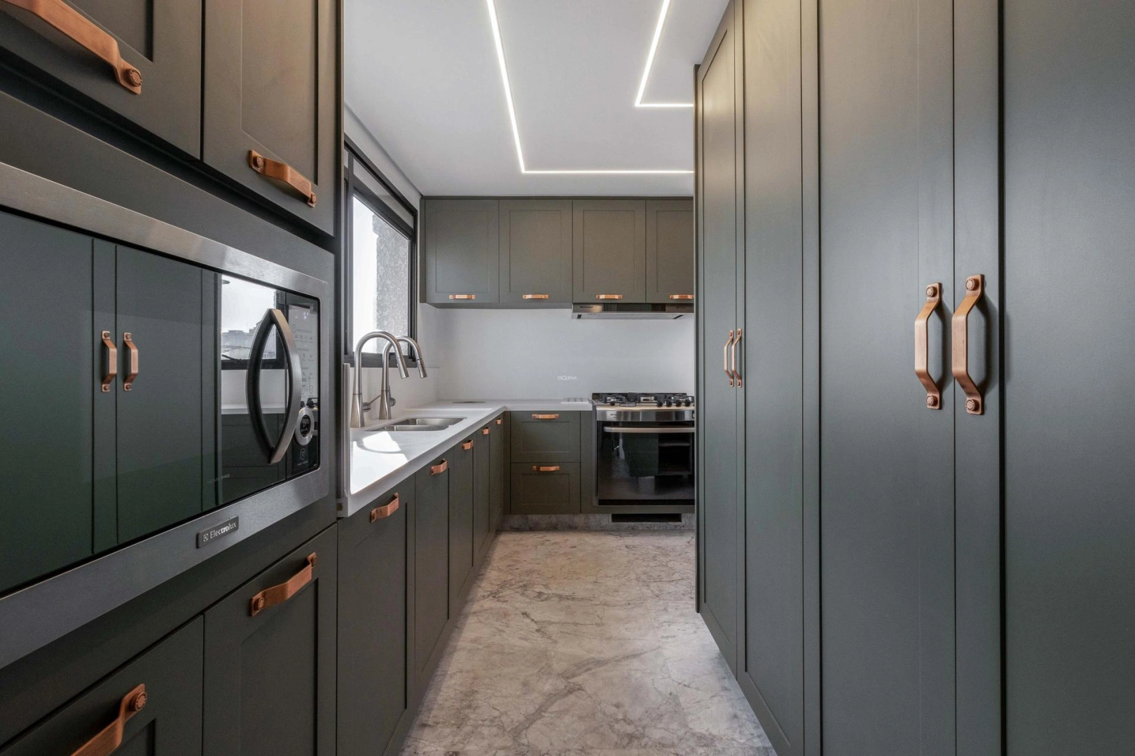 Apartamento amplo e pronto para morar - Imagem 13