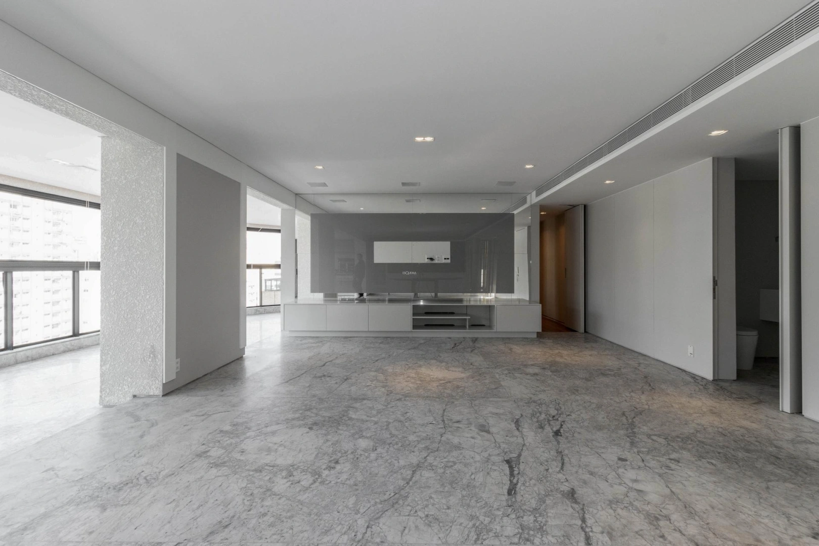 Apartamento amplo e pronto para morar - Imagem 2