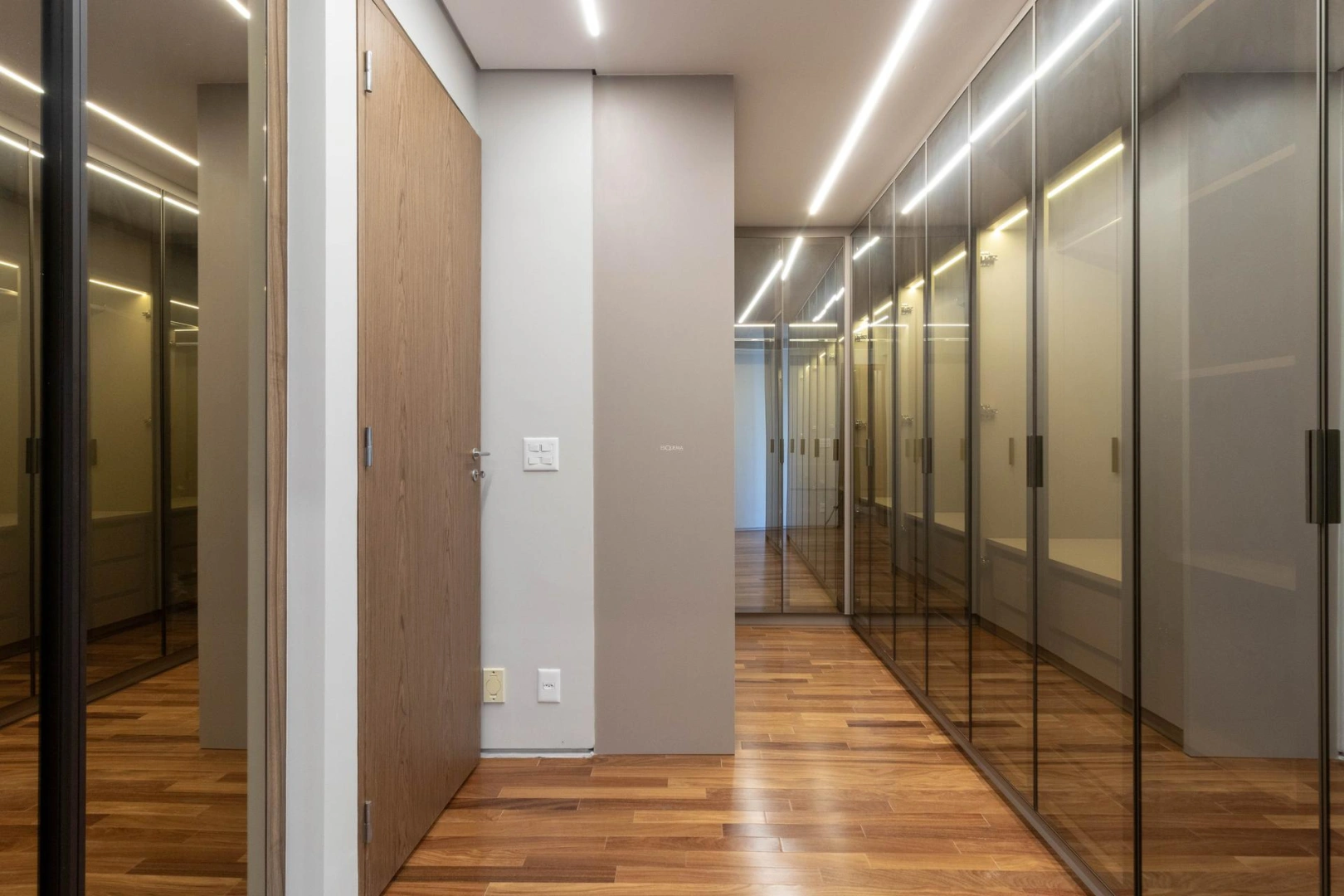 Apartamento amplo e pronto para morar - Imagem 9