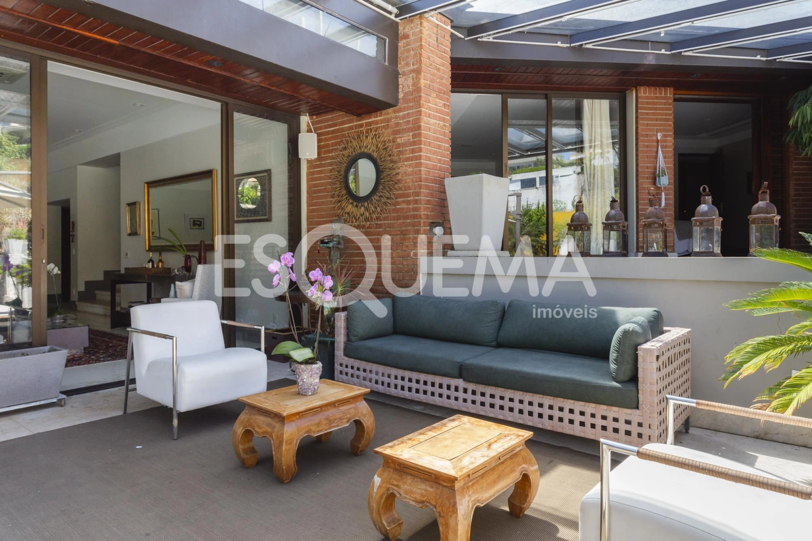 Casa bem localizada e espaçosa - Imagem 8