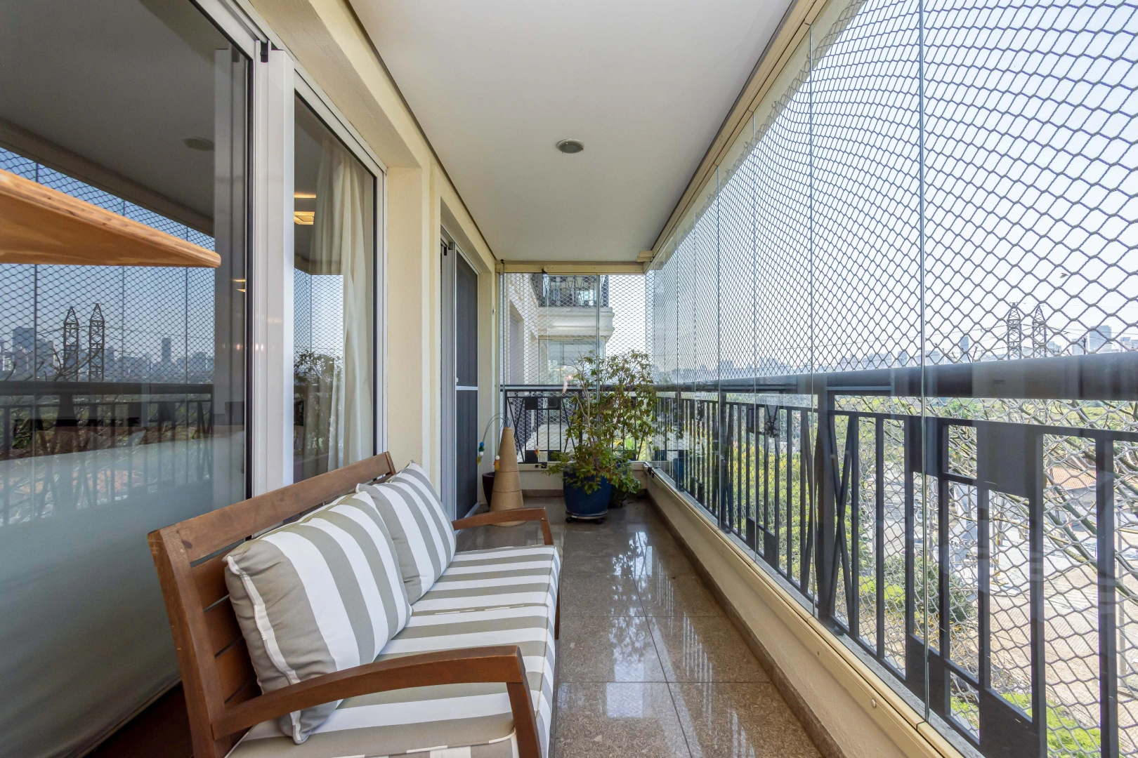 Apartamento com excelente planta - Imagem 2