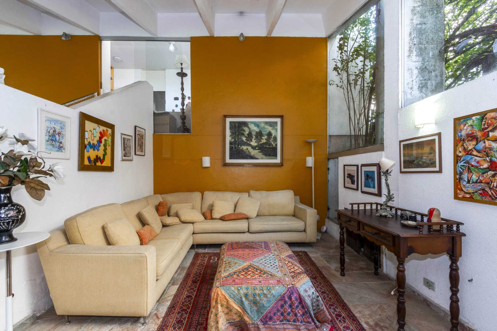 Casa em rua arborizada e tranquila - Imagem 10
