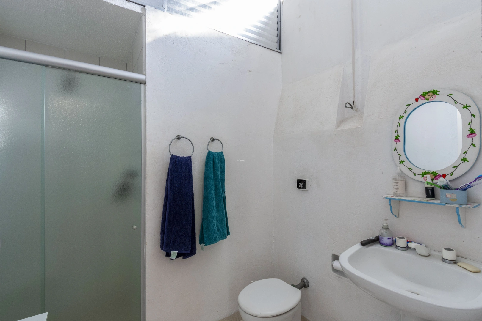 Casa em rua arborizada e tranquila - Imagem 13