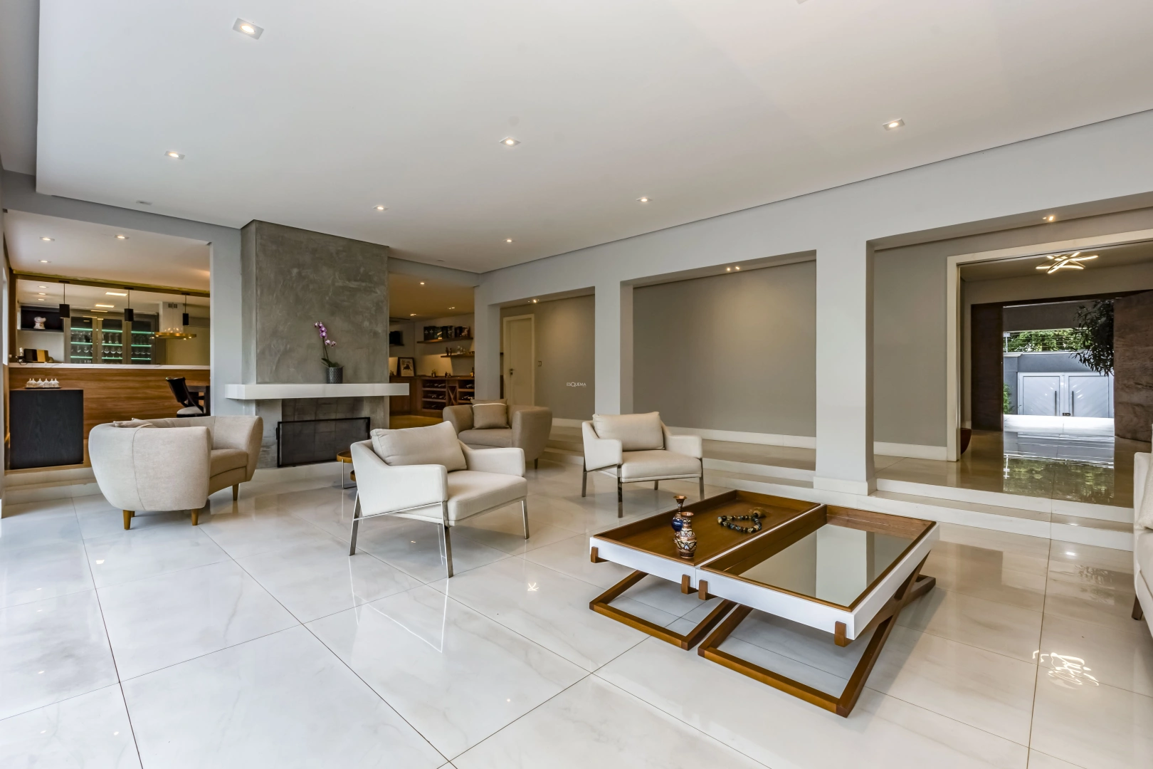 Casa com jardim privilegiado - Imagem 9