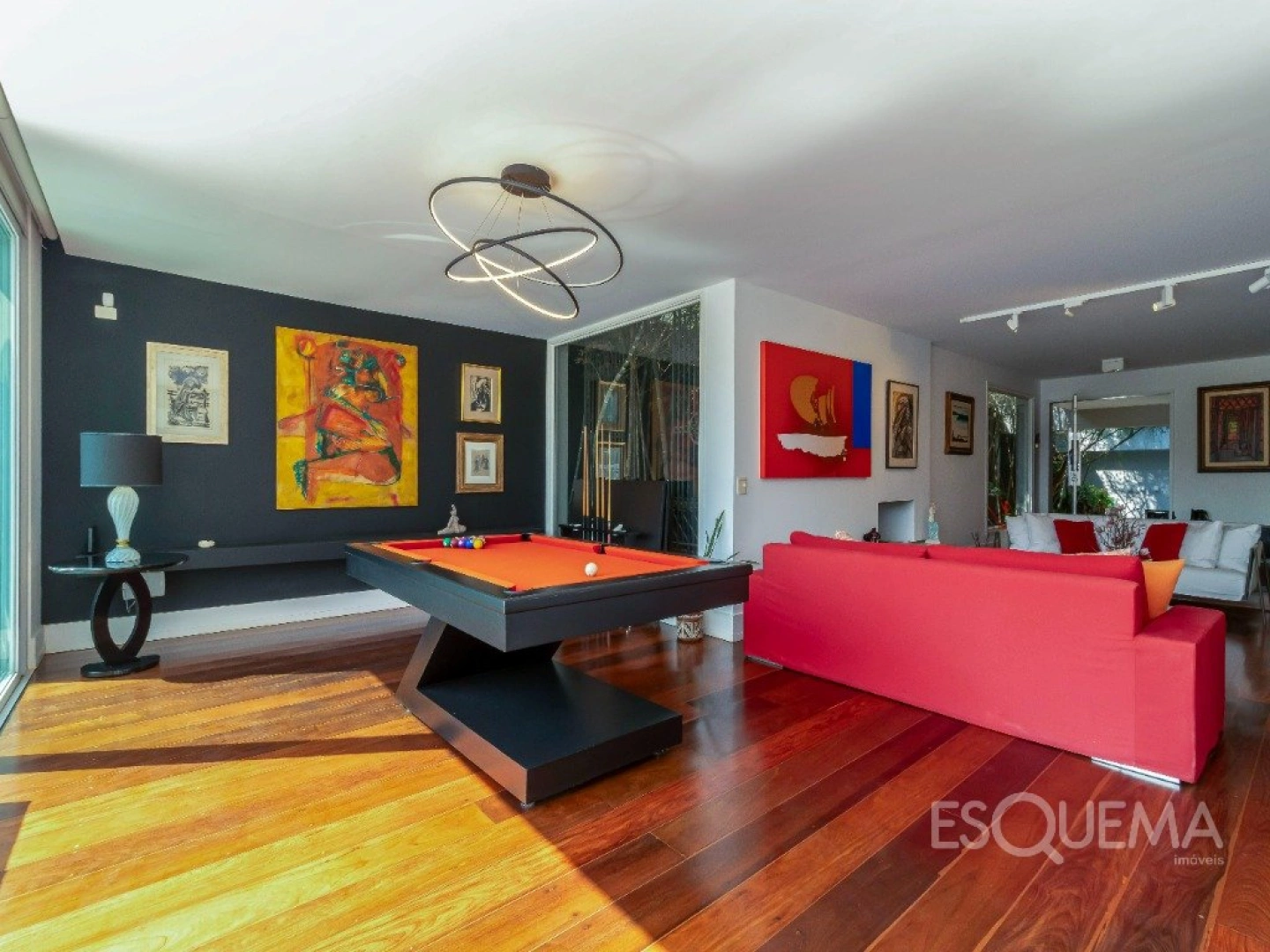Casa reformada com vista privilegiada - Imagem 3