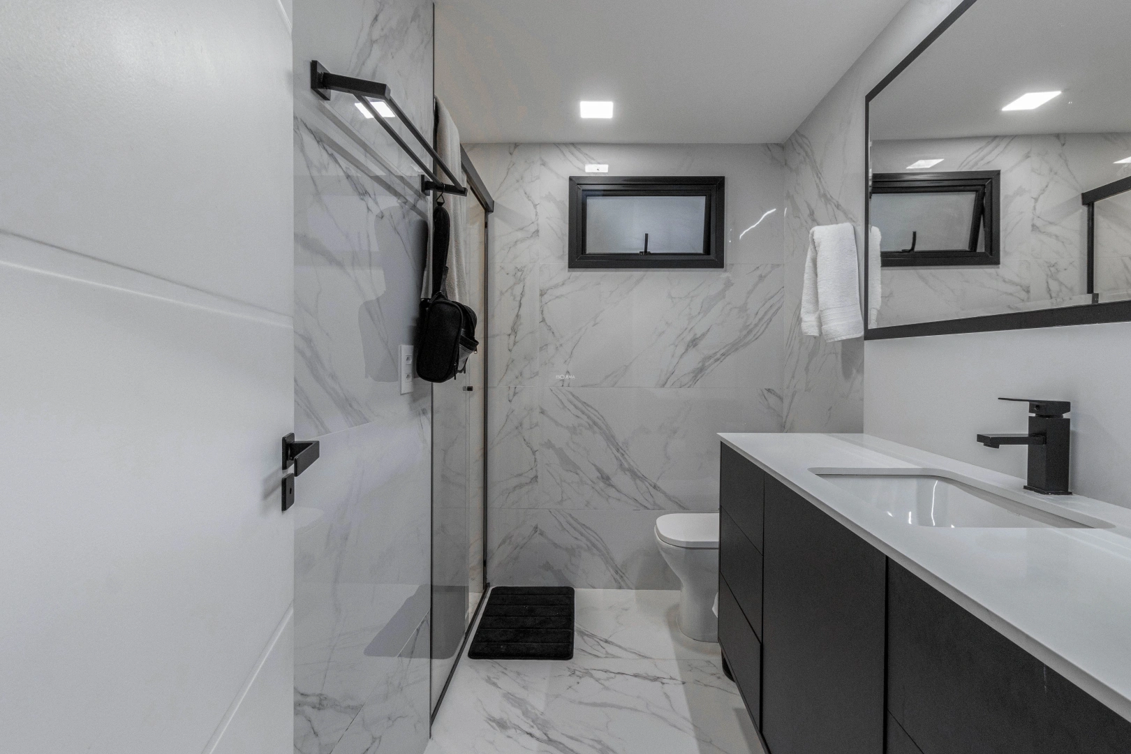Apartamento reformado e mobiliado pronto para morar - Imagem 13