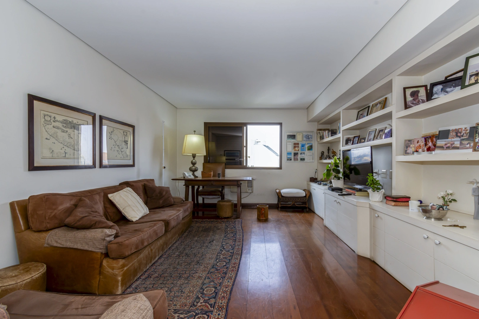 Apartamento com ampla varanda - Imagem 11