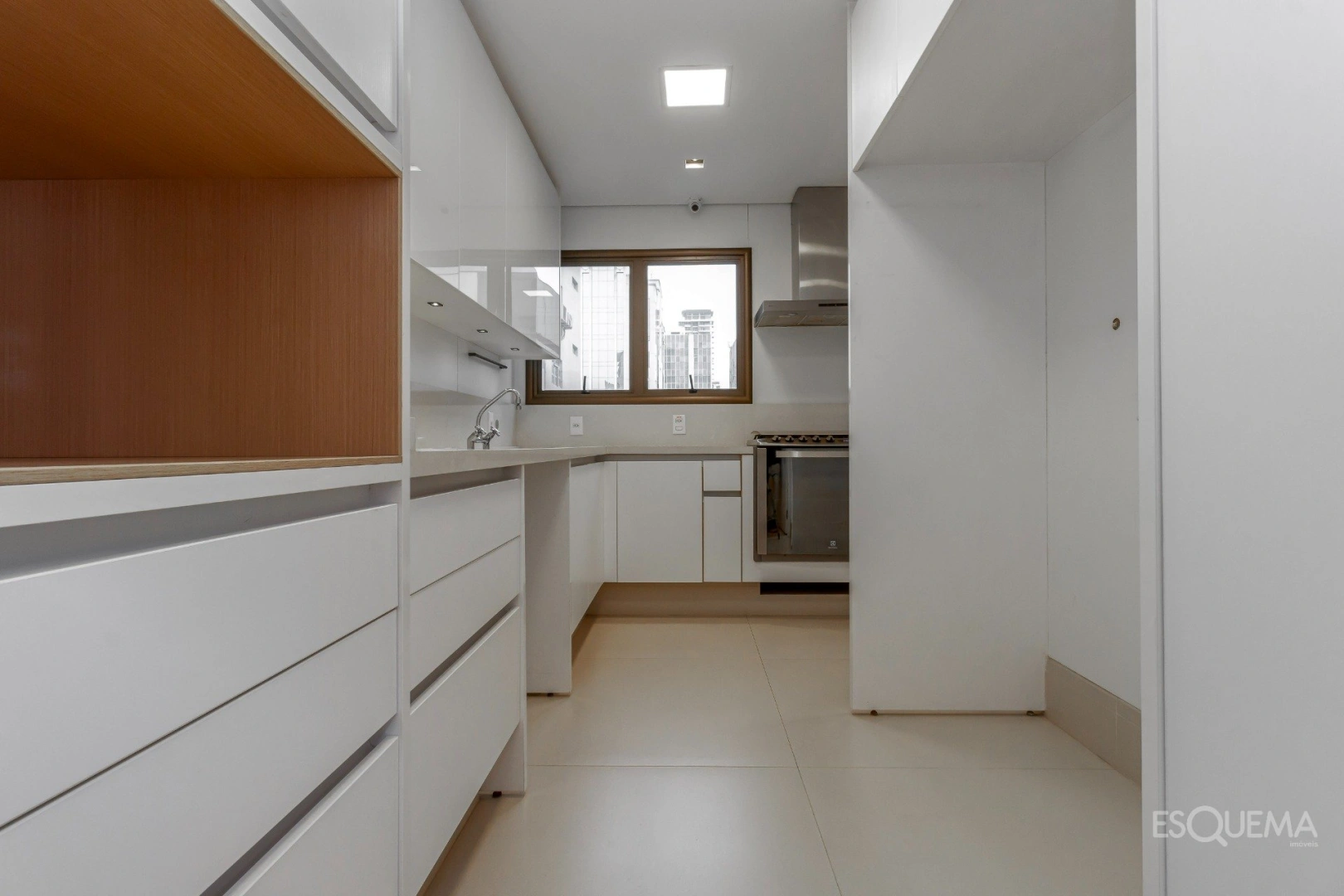 Apartamento em rua privilegiada próxima à Avenida Faria Lima - Imagem 14
