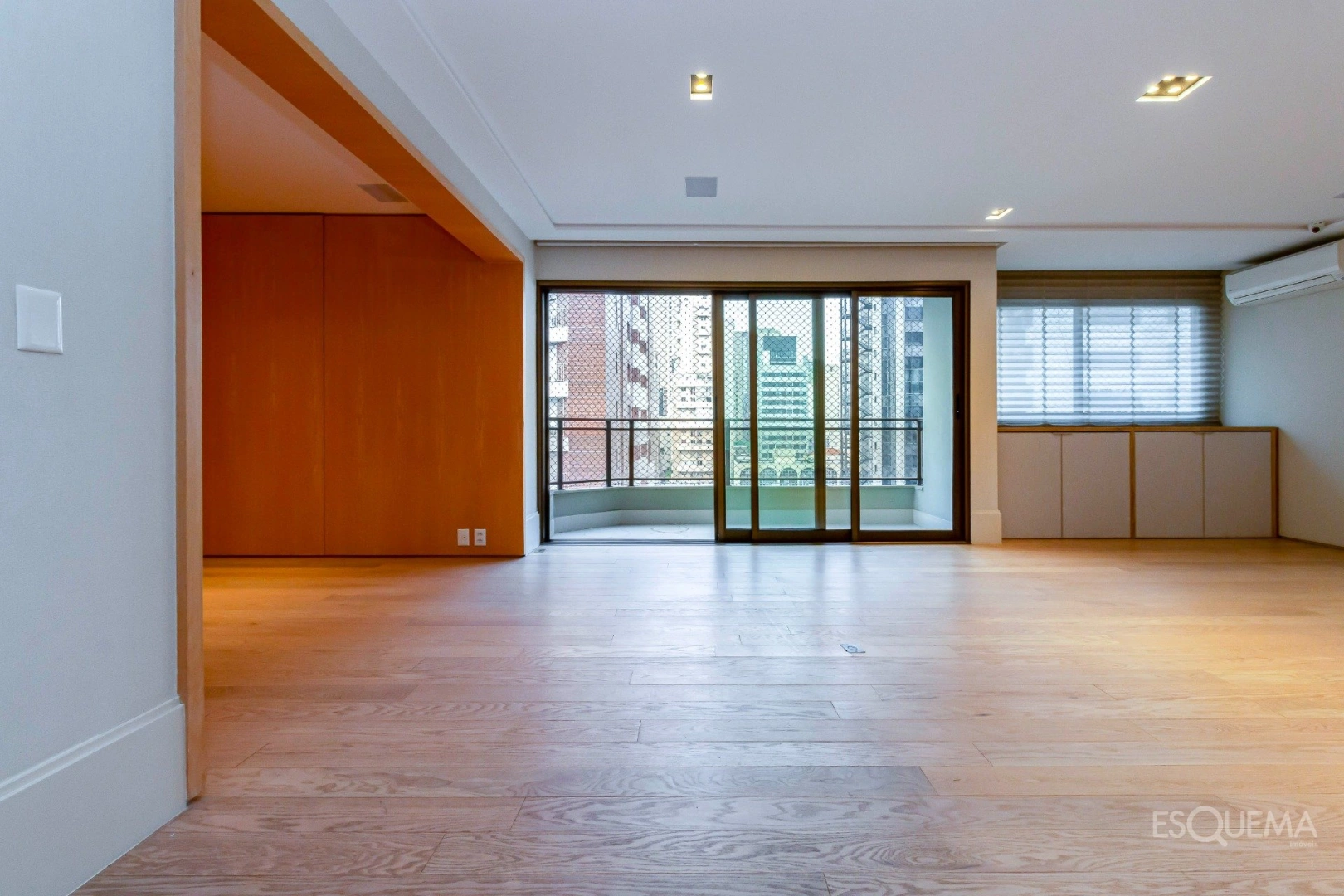 Apartamento em rua privilegiada próxima à Avenida Faria Lima - Imagem 1