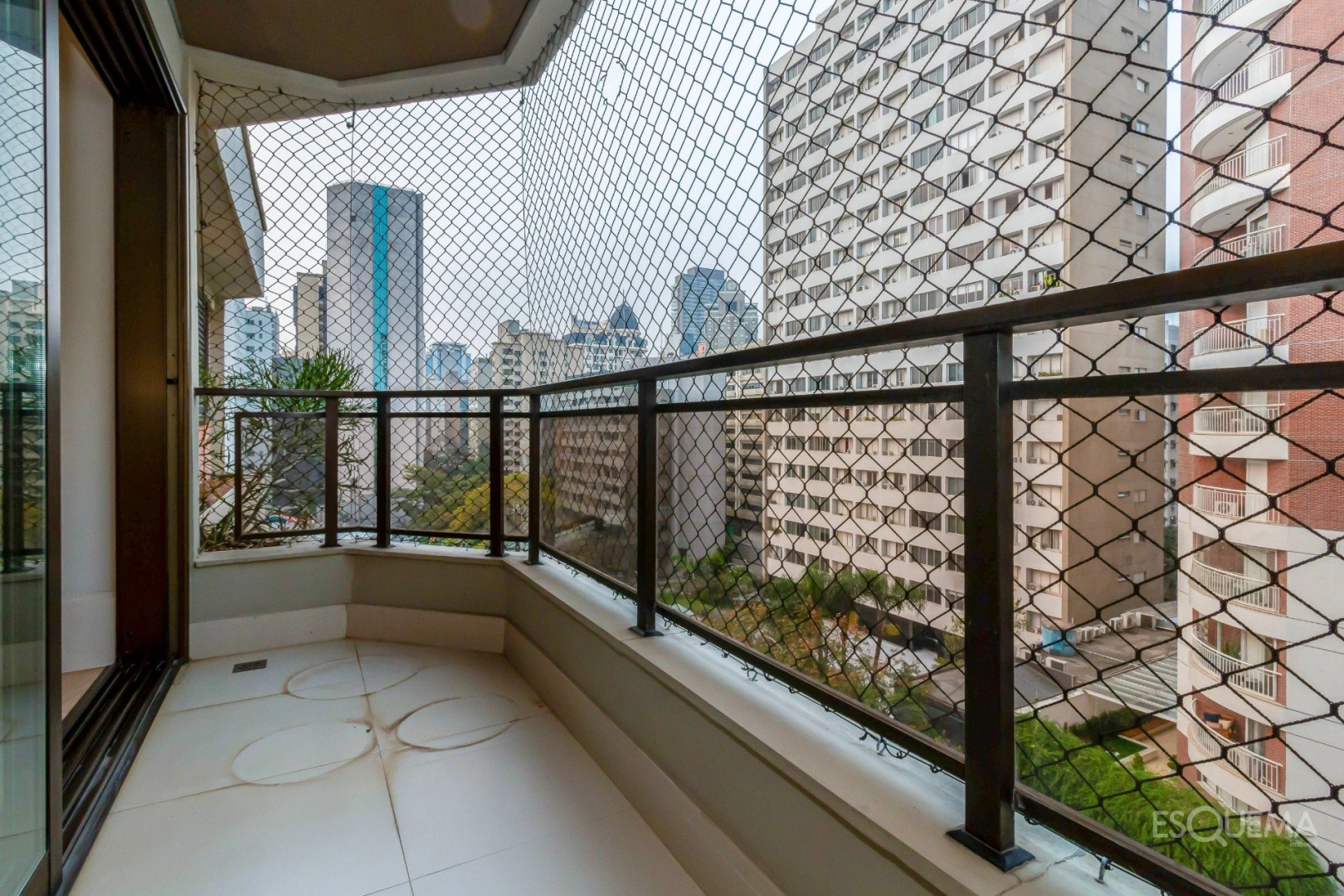 Apartamento em rua privilegiada próxima à Avenida Faria Lima - Imagem 6