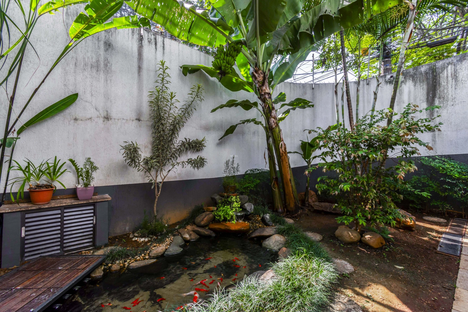 Casa de esquina em estilo mediterrâneo - Imagem 6