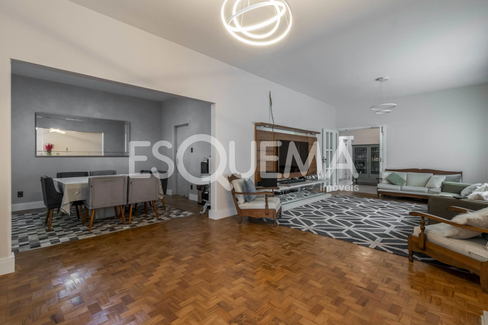 Casa para modernização em localização especial - Imagem 1