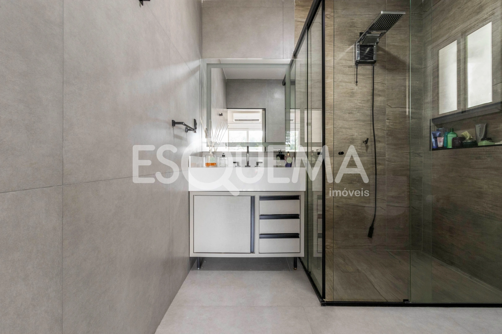Casa para modernização em localização especial - Imagem 7
