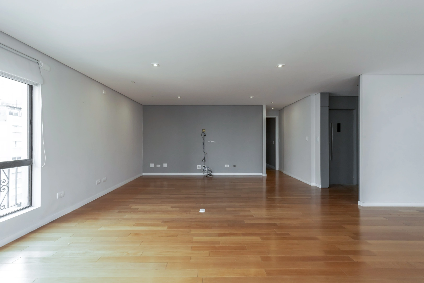 Apartamento com vista e belo living - Imagem 9