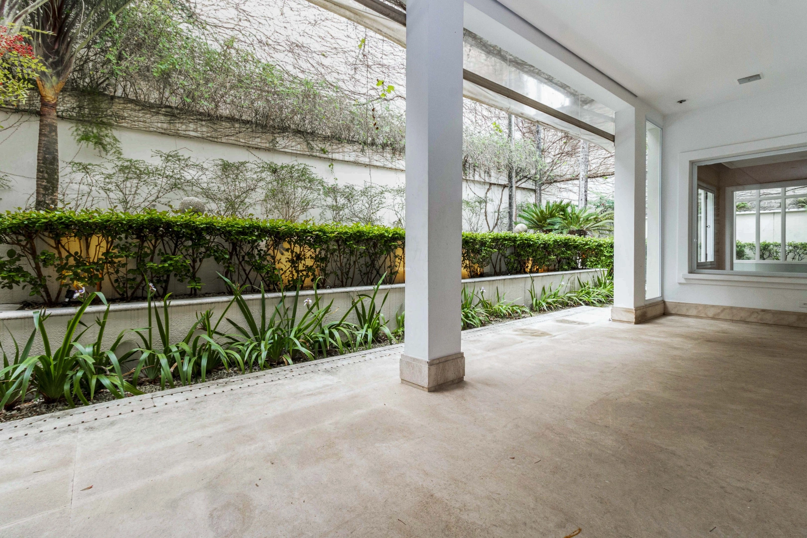 Casa reformada em condomínio - Imagem 13