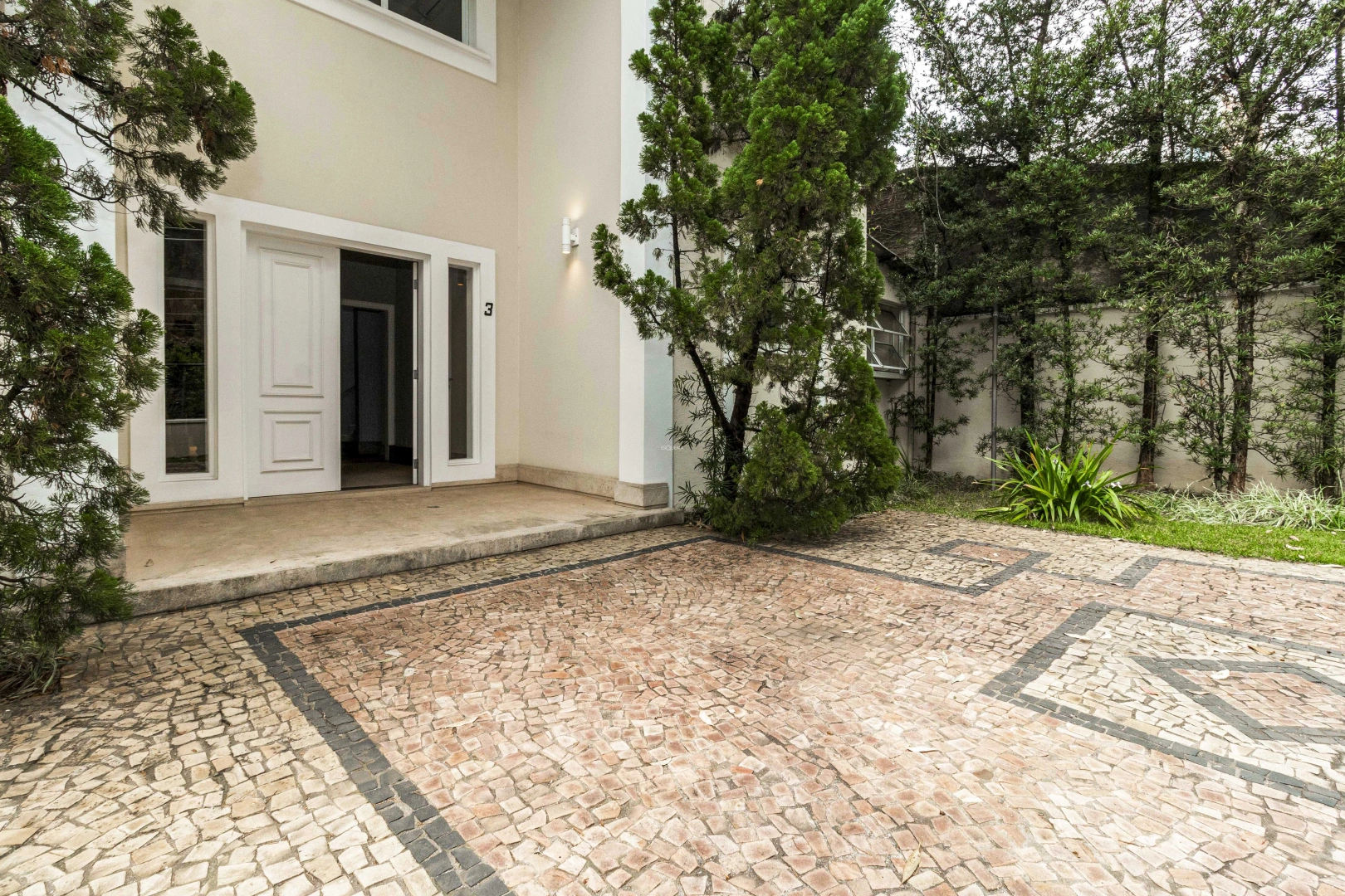 Casa reformada em condomínio - Imagem 5