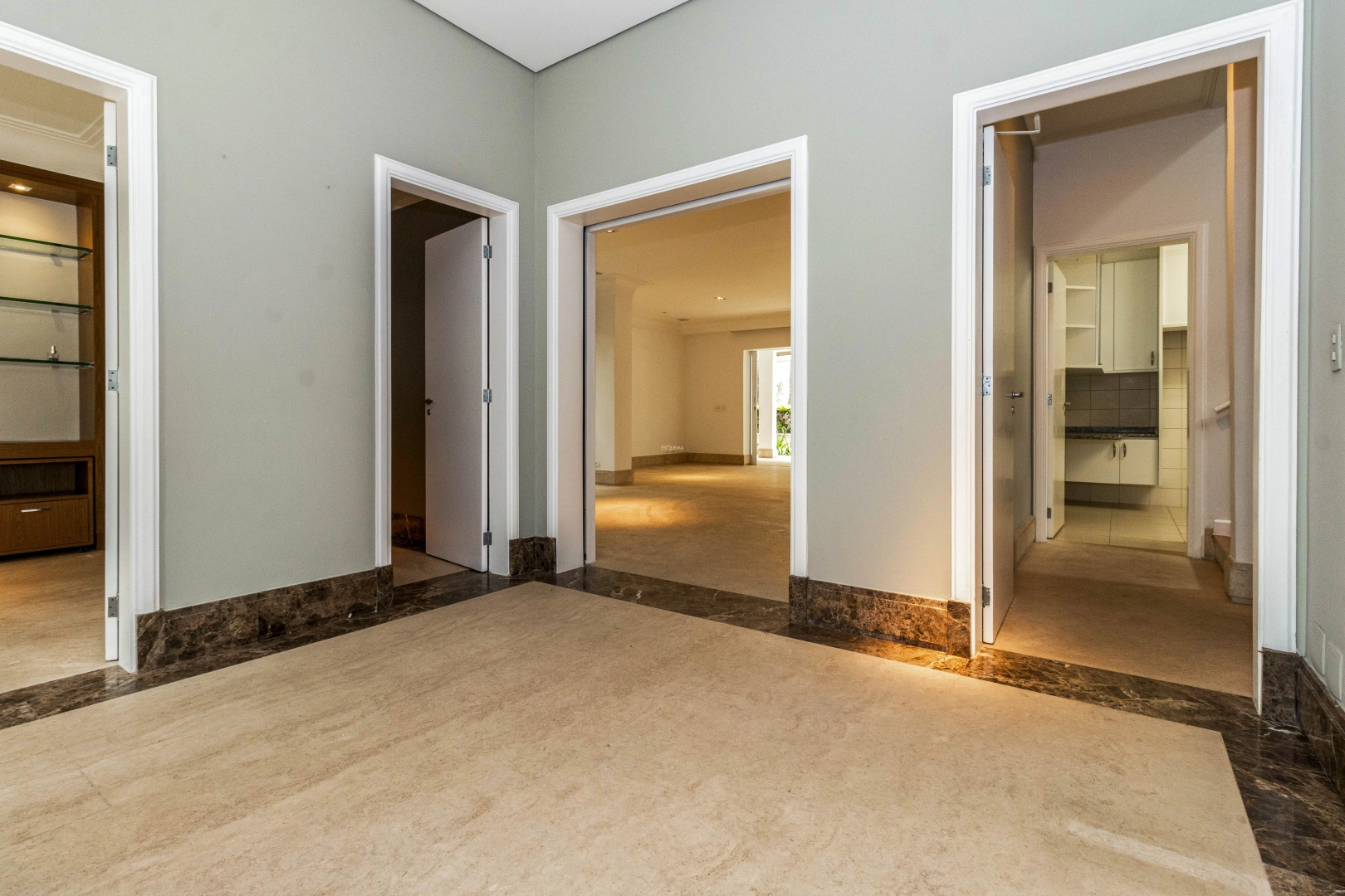 Casa reformada em condomínio - Imagem 7