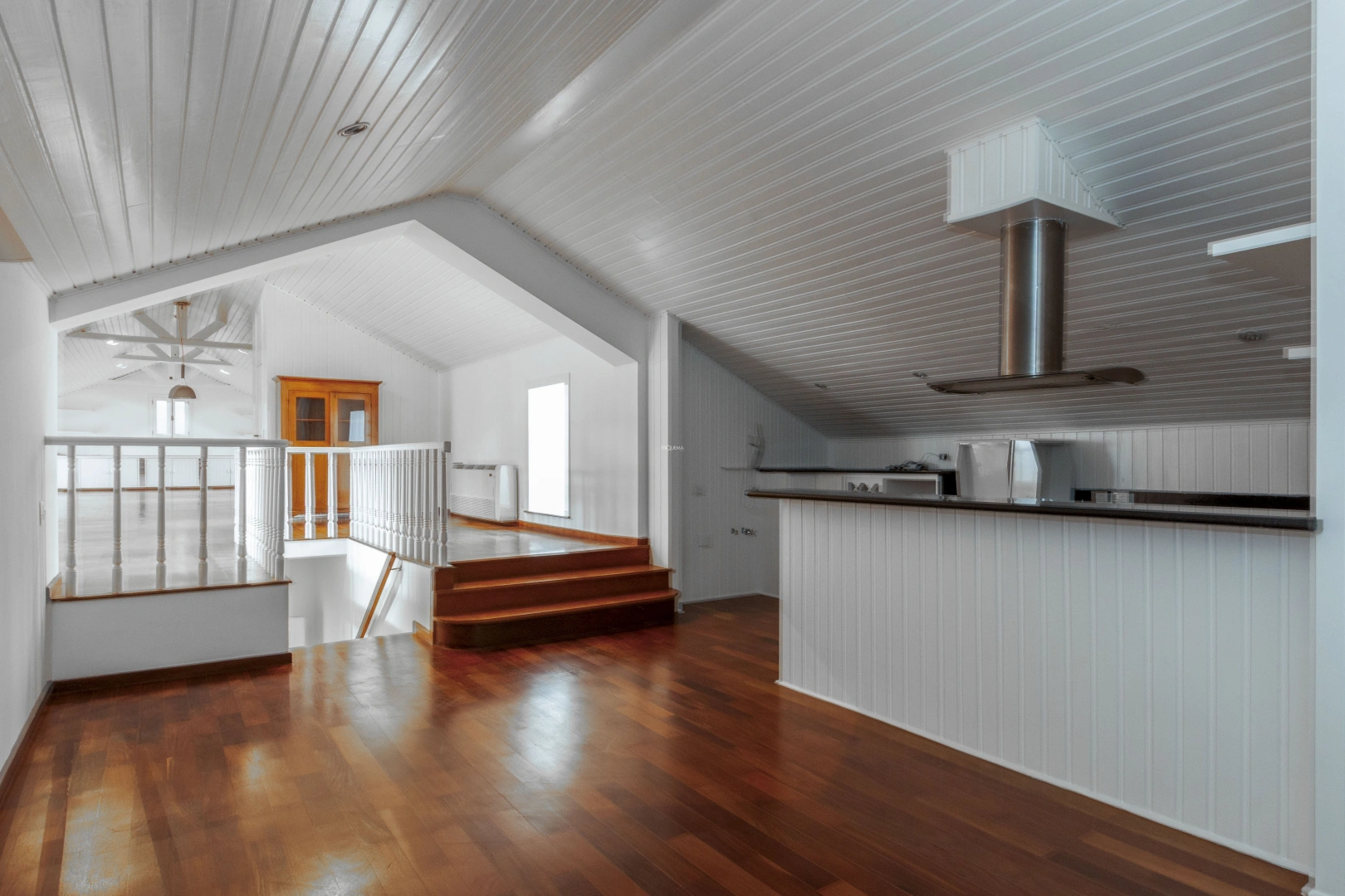 Casa em estilo colonial americano - Imagem 15