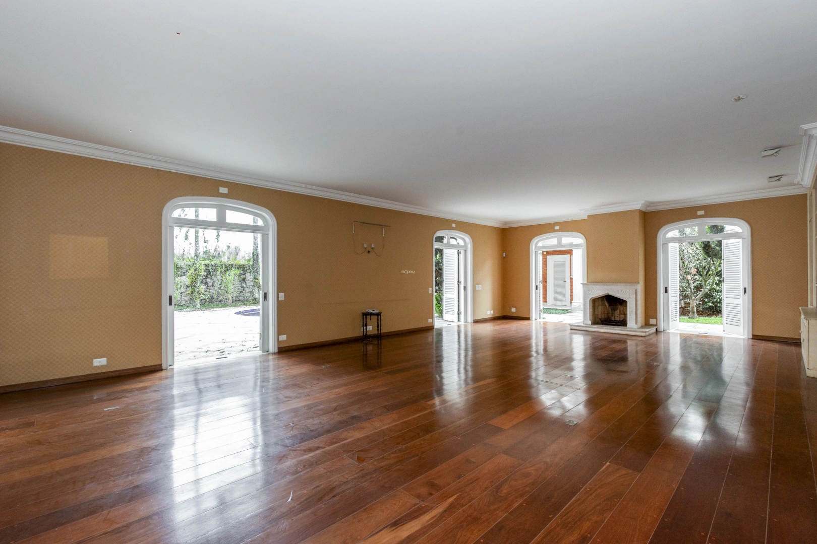 Casa em estilo colonial americano - Imagem 7
